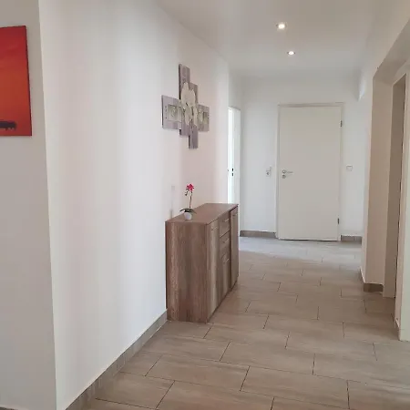 New Center 1 Apartment *