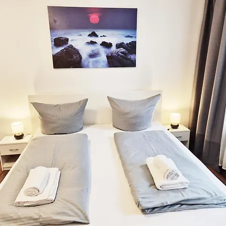 New Center 1 * Мюнхен