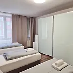 Apartament New Center 1 *